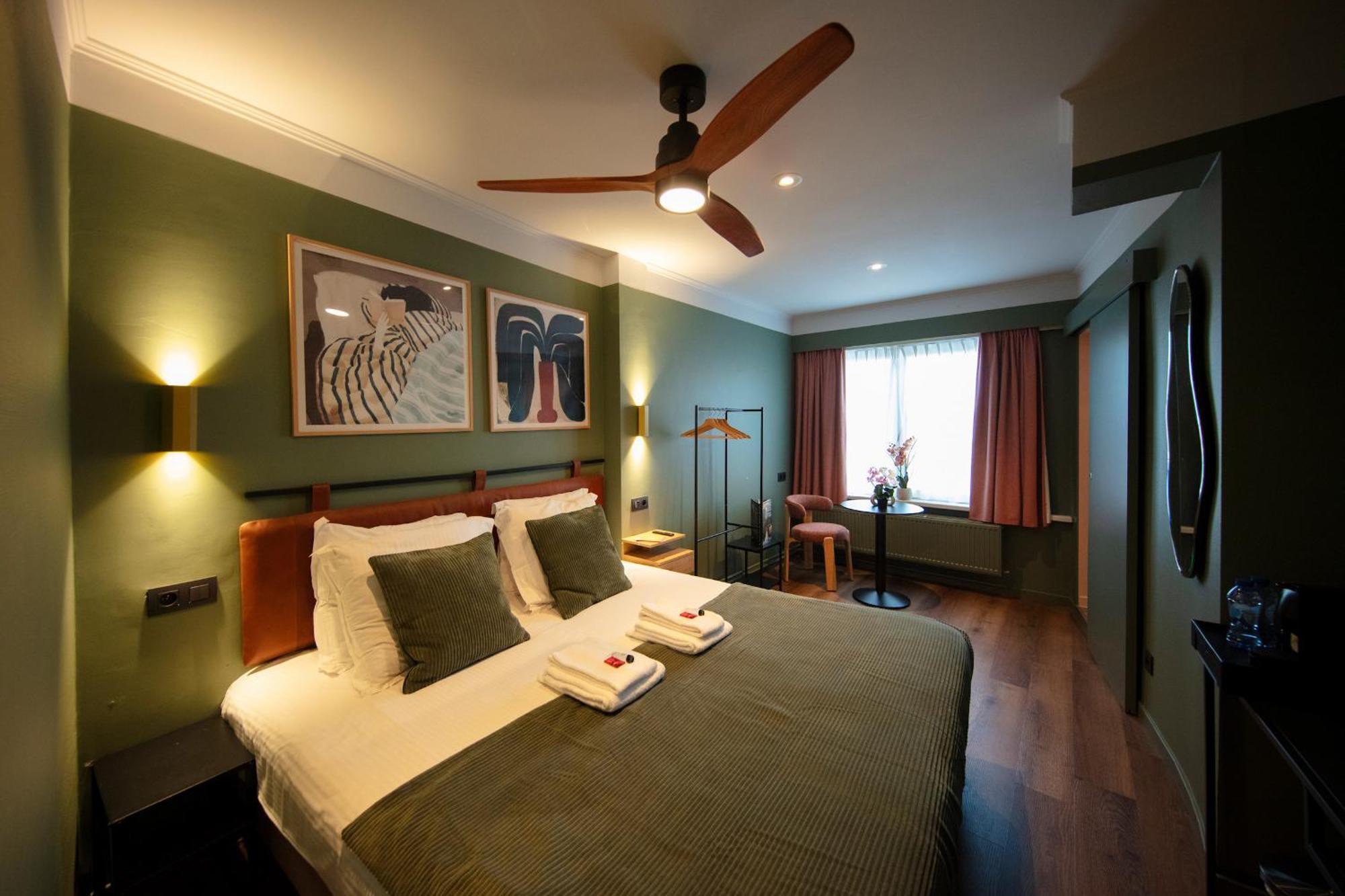 Gillis Eight By Romy&Travis Hotel Брюж Екстериор снимка